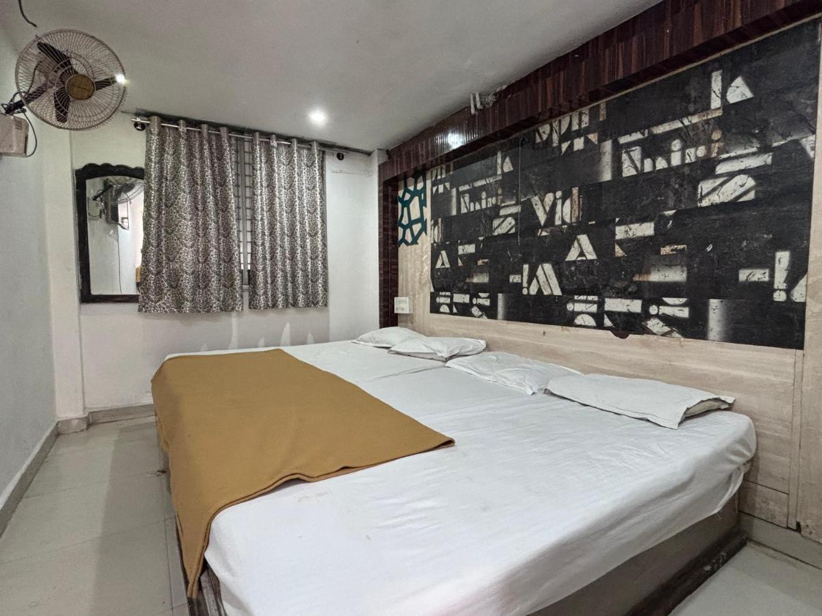 Hotel Raj Empire Mysore Exterior foto